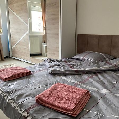 Capital Apartment Prishtina Prishtinë Luaran gambar