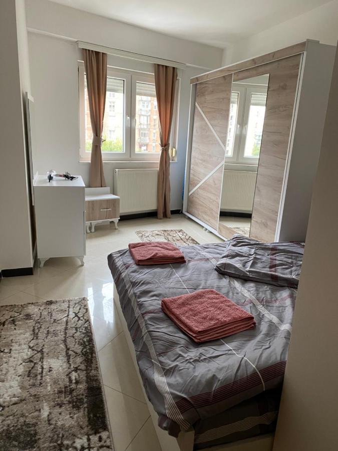 Capital Apartment Prishtina Prishtinë Luaran gambar